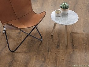 Egger Classic 32-8 WV4 EPL075 Дуб Даннингтон темный 32 класс Ламинат 1292х193х8
