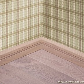 Parketoff Плинтус Дуб Беленый 18x71x1830