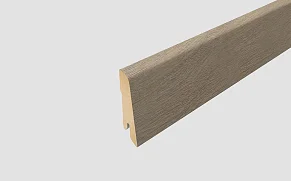 Плинтус ламинированный EGGER L571 Дуб Видора натуральный EPC035 60х17х2400