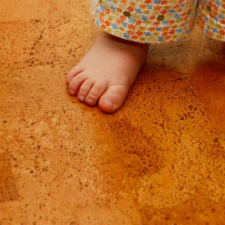 Напольная пробка